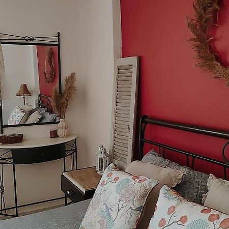 شقة يانينة  في Amaltheia Studio المظهر الخارجي الصورة